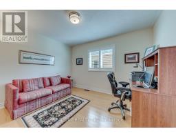 415 March Crescent, Oakville, ON L6H5X7 Photo 38
