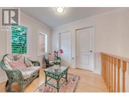 415 March Crescent, Oakville, ON L6H5X7 Photo 40