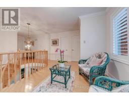 415 March Crescent, Oakville, ON L6H5X7 Photo 41