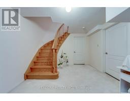 415 March Crescent, Oakville, ON L6H5X7 Photo 43