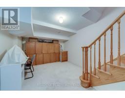 415 March Crescent, Oakville, ON L6H5X7 Photo 44