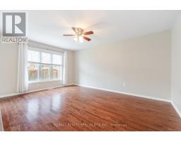 210 Woodley Crescent, Milton, ON L9T8B8 Photo 12