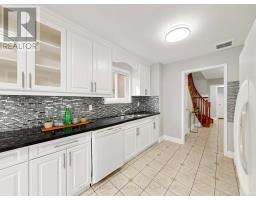 1125 Ivandale Drive, Mississauga, ON L5V1A9 Photo 13
