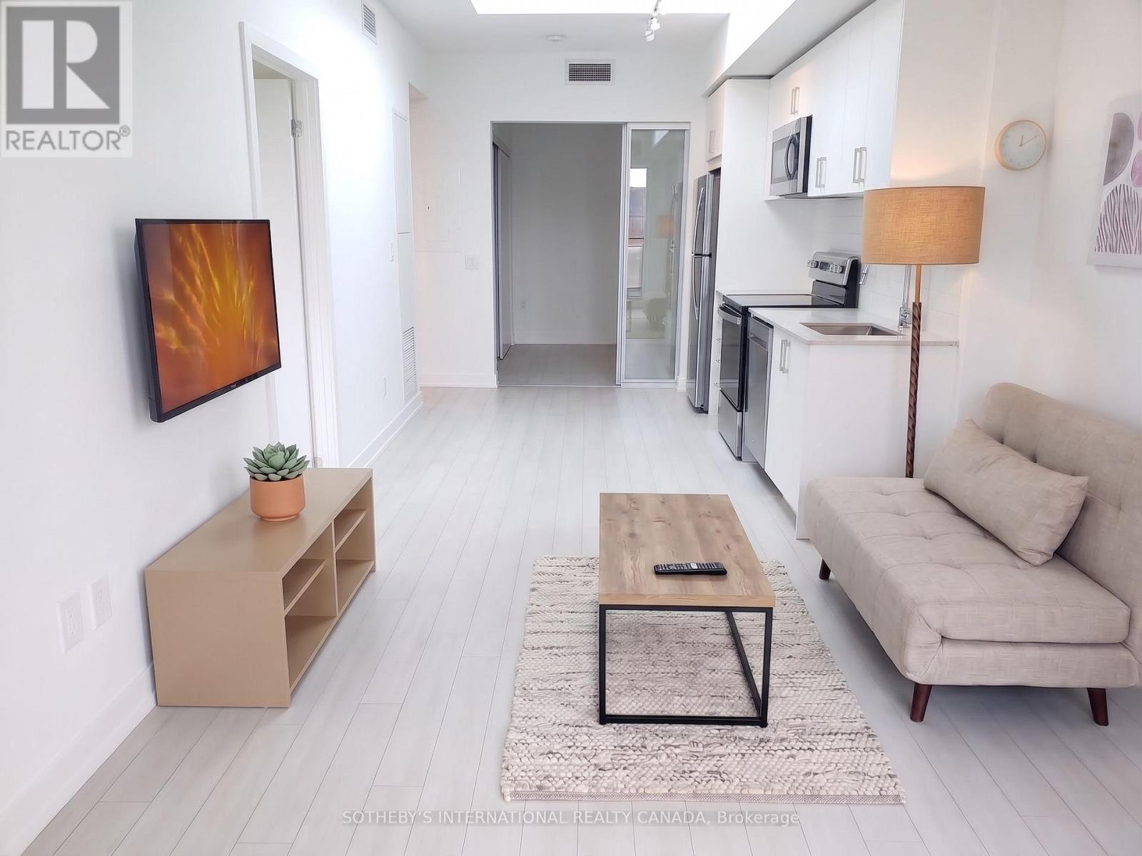 201 - 4010 EGLINTON AVENUE W