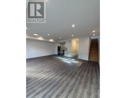 Bathroom - 212 Ellis Avenue, St  Catharines, ON L2P0H2 Photo 8