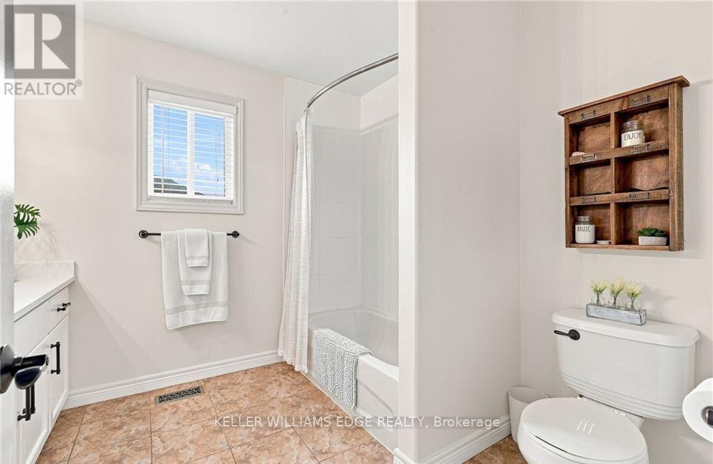 53 VALIANT CIRCLE - Image 32