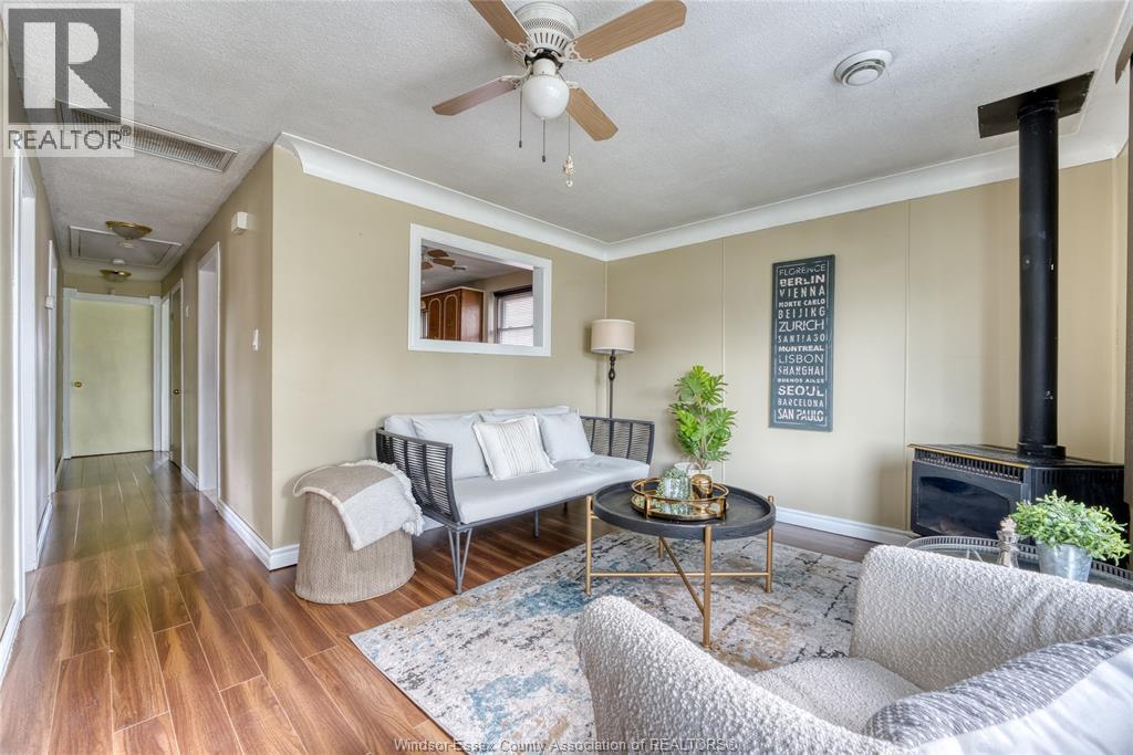 3850 REGINALD - 6