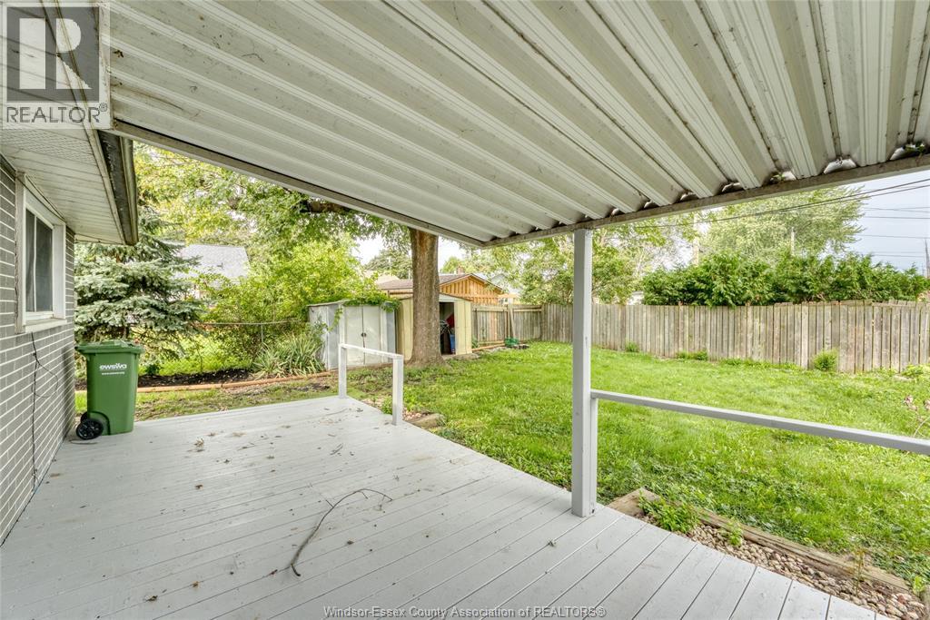 3850 REGINALD - 26