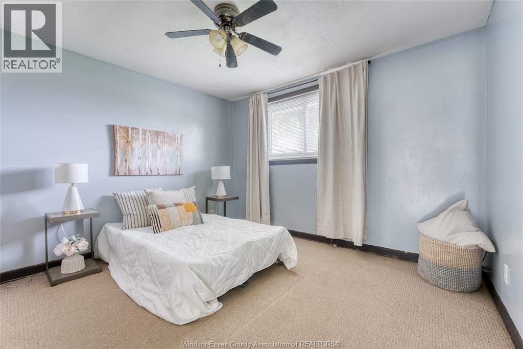 3850 REGINALD - 20