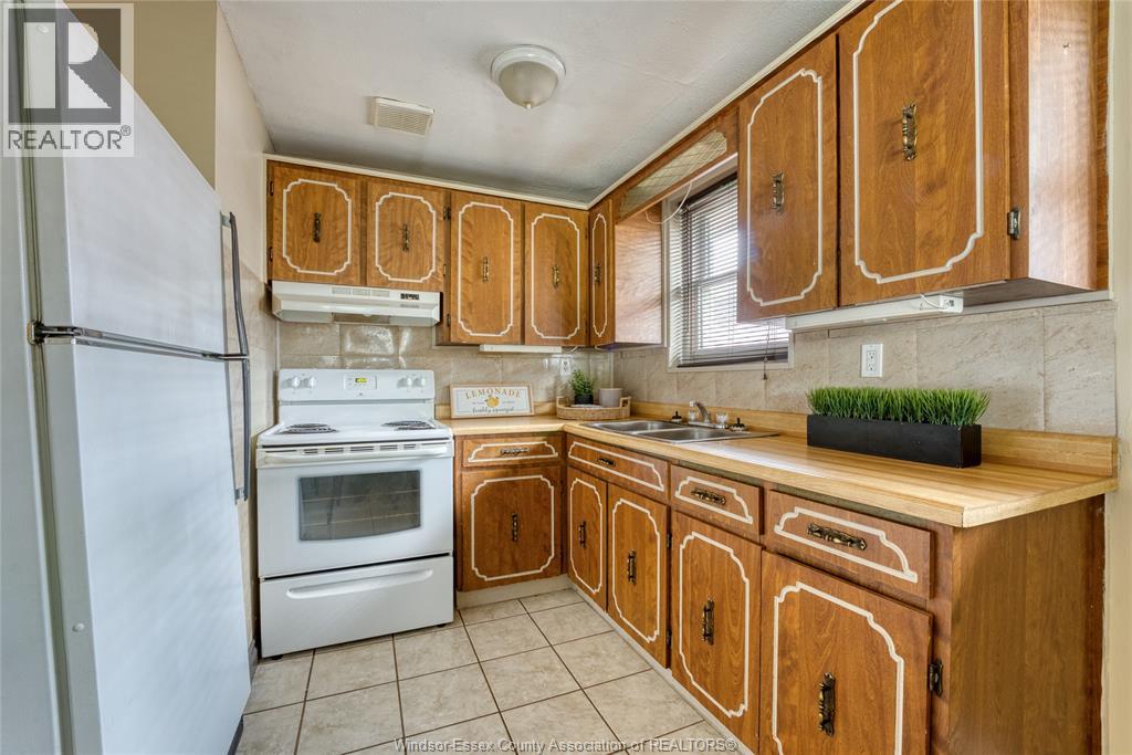 3850 REGINALD - 17