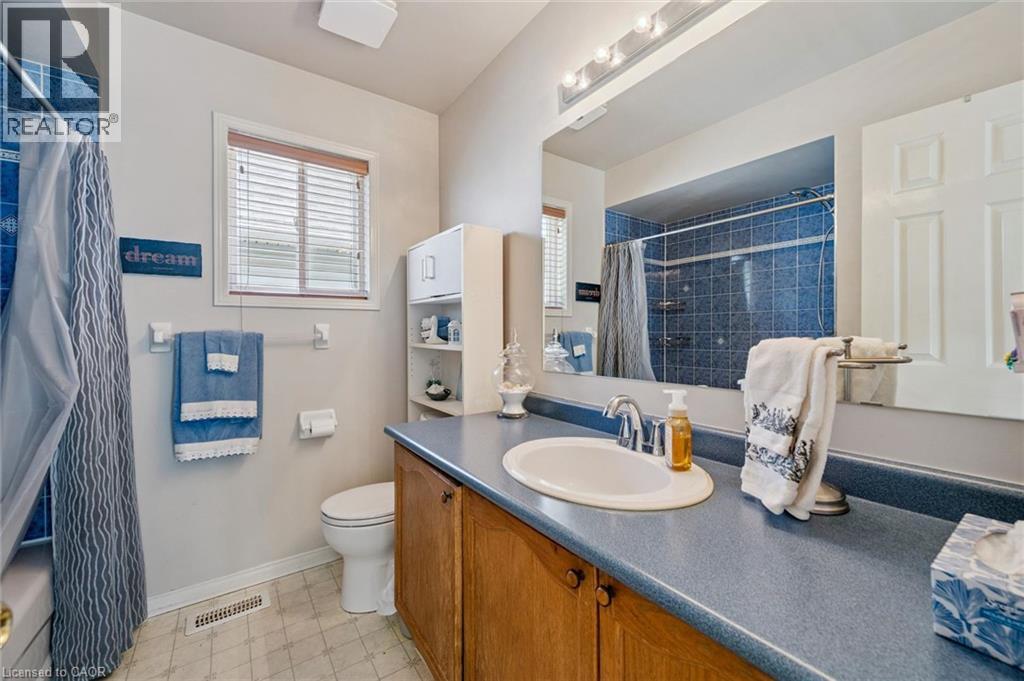 240 HILLTOP Drive - 18