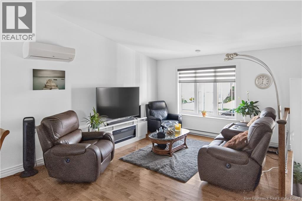 356 Maplehurst Drive - 4