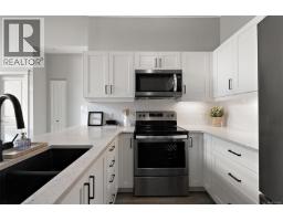 403 844 Goldstream Ave, Langford, BC V9B2X7 Photo 10