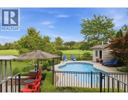 205 Clubview Drive, Amherstburg, ON N9V3Z3 Photo 37