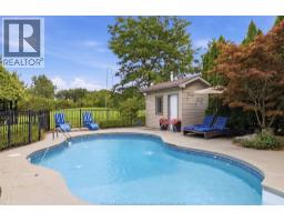 205 Clubview Drive, Amherstburg, ON N9V3Z3 Photo 42