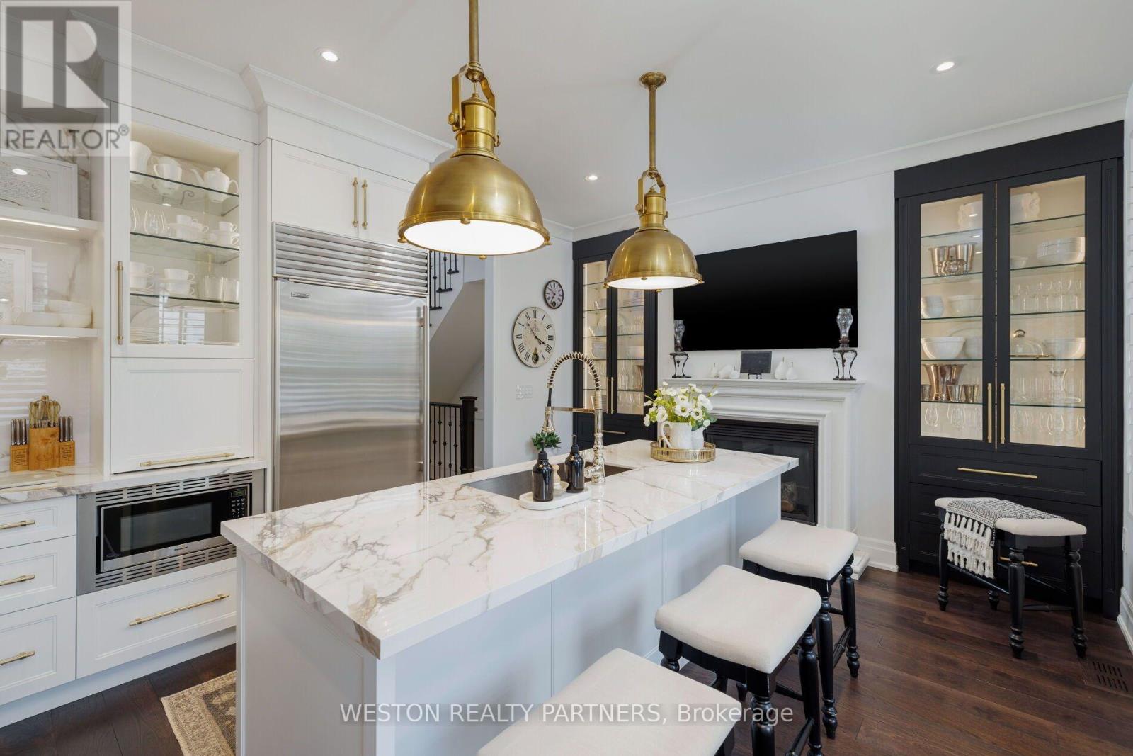 #17 2369 ONTARIO STREET - Image 14