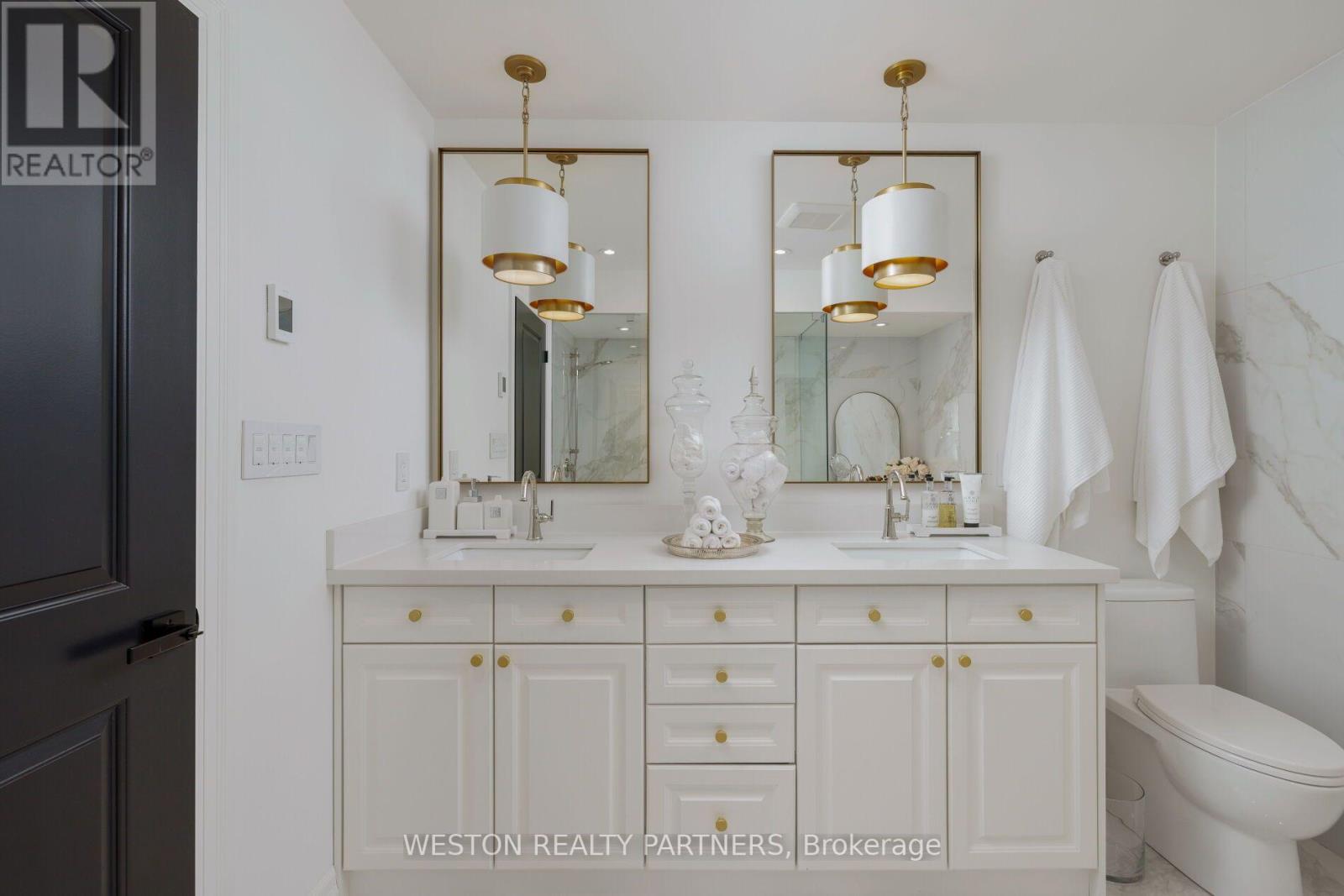 #17 2369 ONTARIO STREET - Image 30