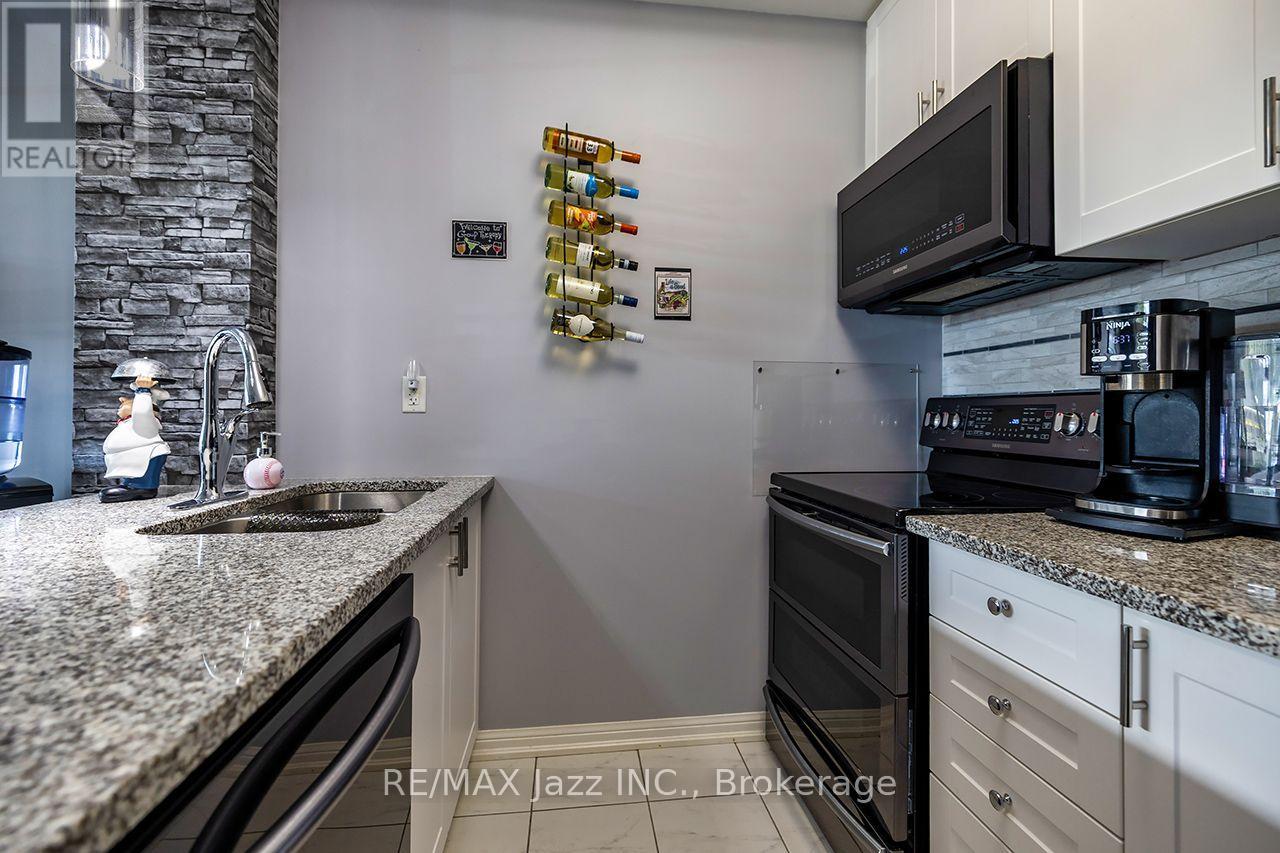 116- 84 Aspen Springs Drive, Clarington, ON photo 11