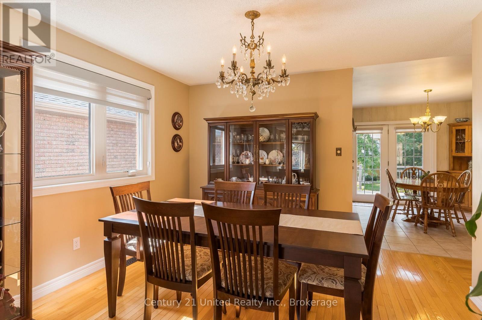 1441 HETHERINGTON DRIVE - 11