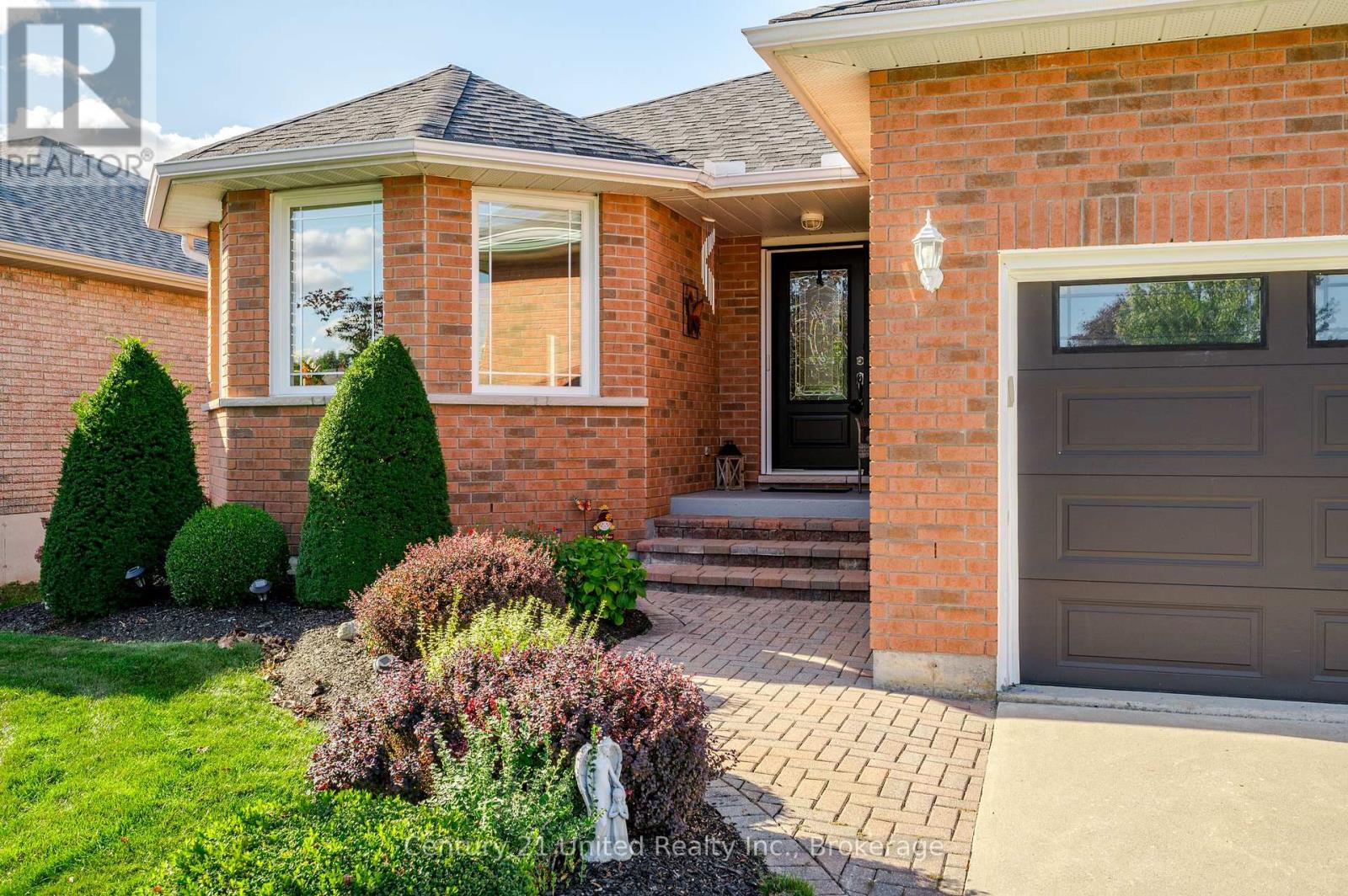 1441 HETHERINGTON DRIVE - 3