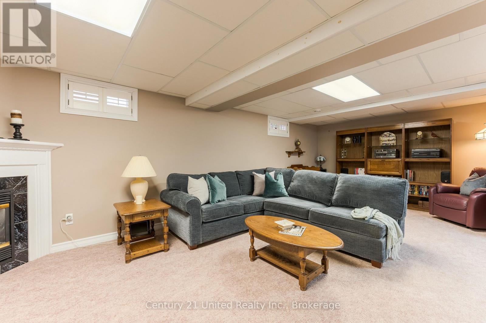 1441 HETHERINGTON DRIVE - 37