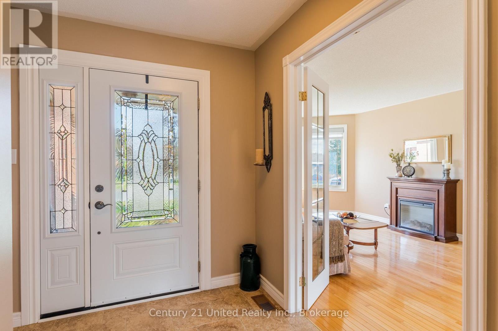 1441 HETHERINGTON DRIVE - 5