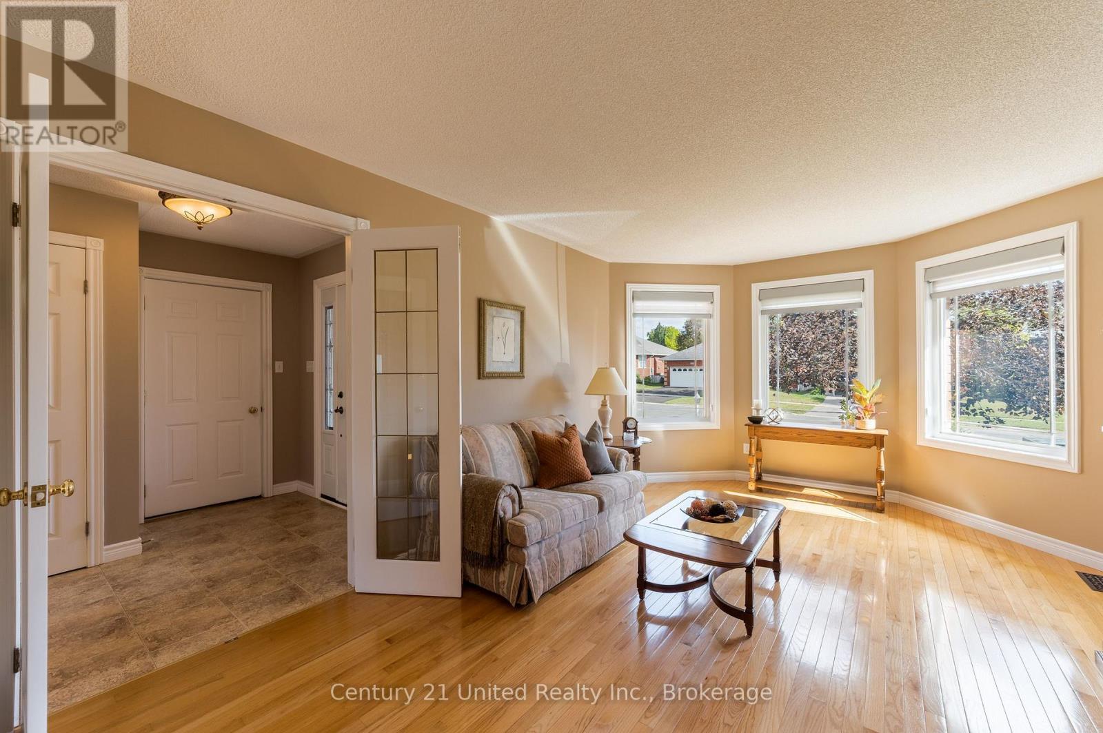 1441 HETHERINGTON DRIVE - 6