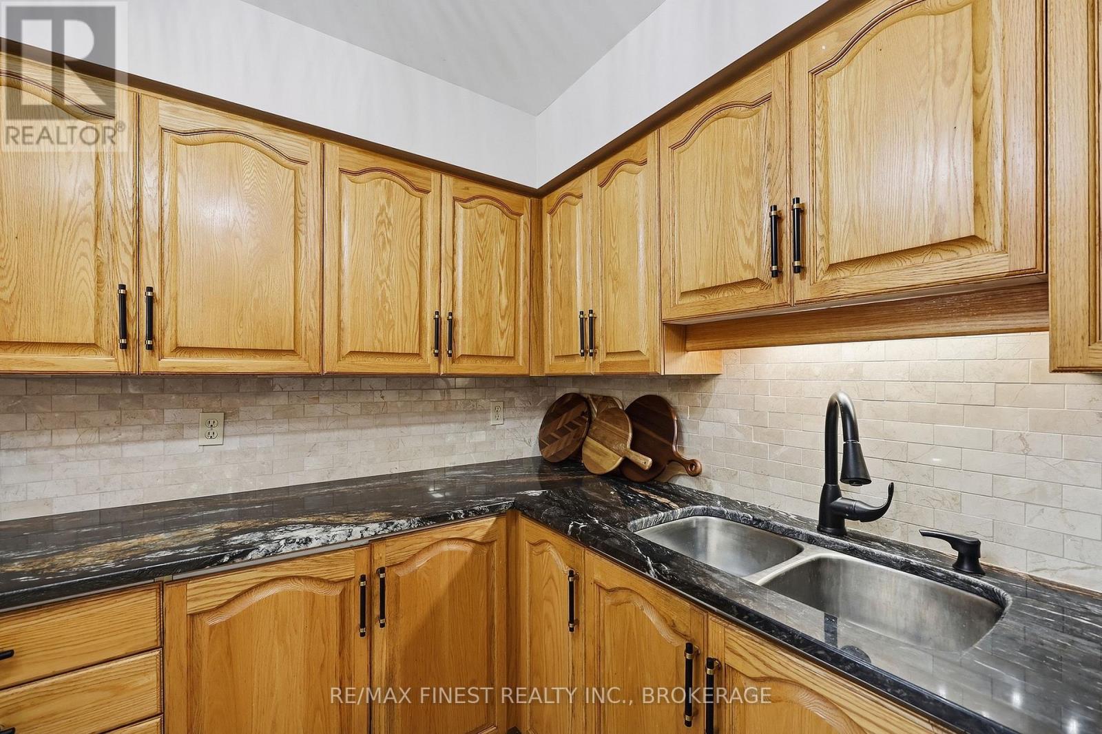#504 675 DAVIS DRIVE - 19