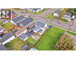4pc Bathroom - 162 Churchill, Moncton, NB E1G7J4 Photo 6
