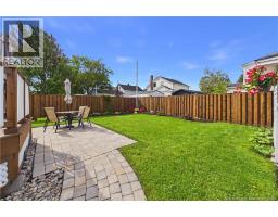 Living room - 162 Churchill, Moncton, NB E1G7J4 Photo 13