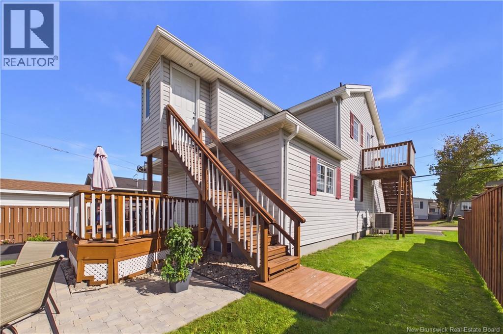 162 Churchill - Image 11