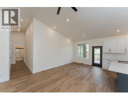 Photo 10 of 35, 8535 ANGEL DRIVE · Prince George, BC