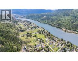 1106 Clarke Road, Robson, BC V0G1X0 Photo 66