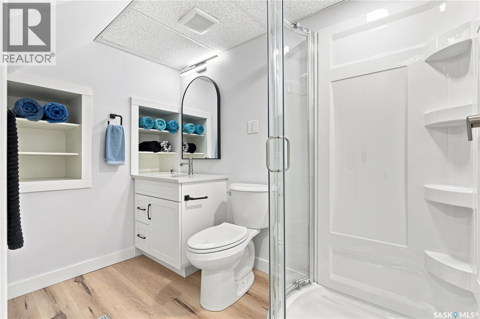 2805 Cumberland AVENUE S - Image 40