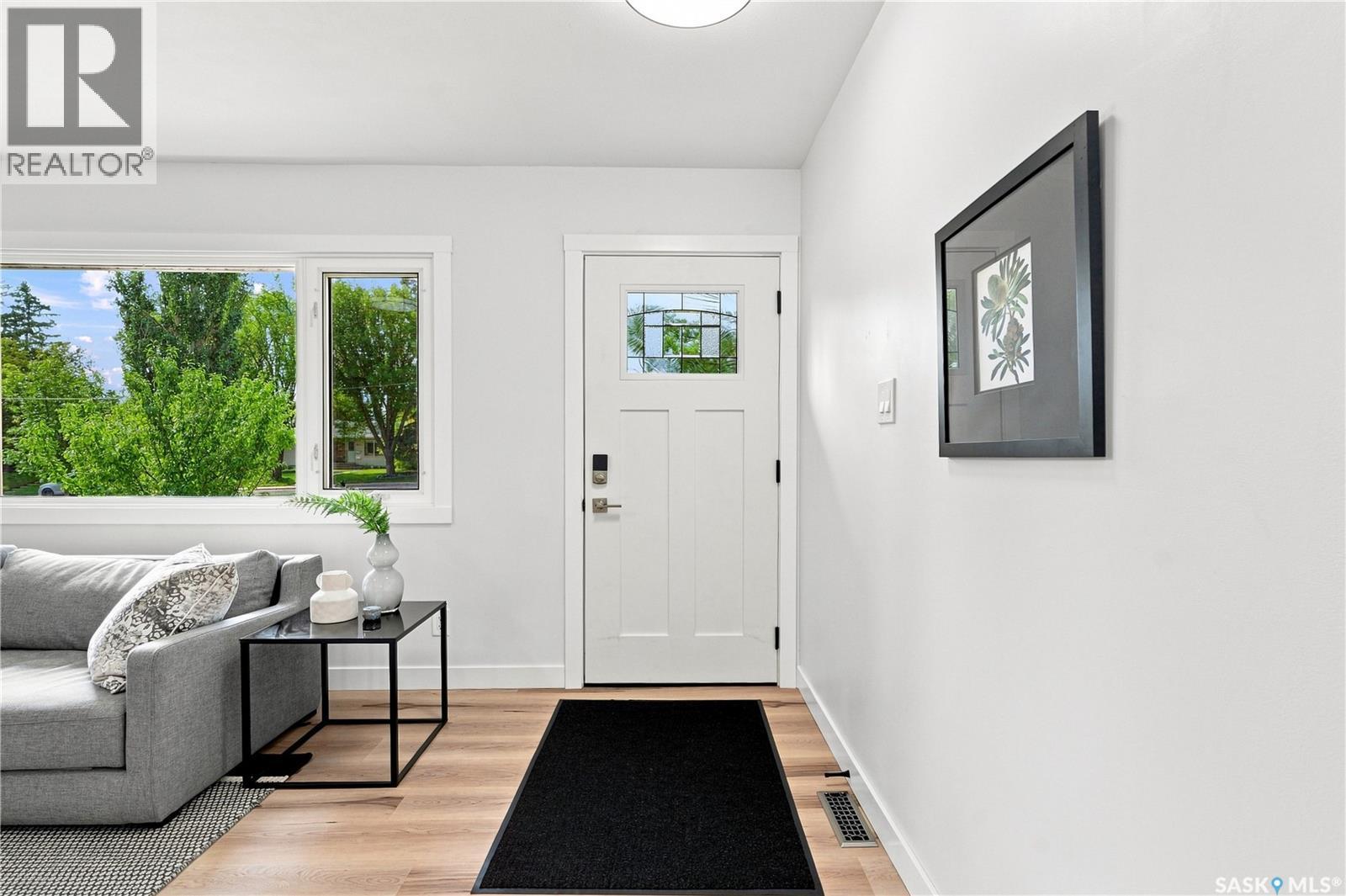 2805 Cumberland AVENUE S, Saskatoon — photo 2