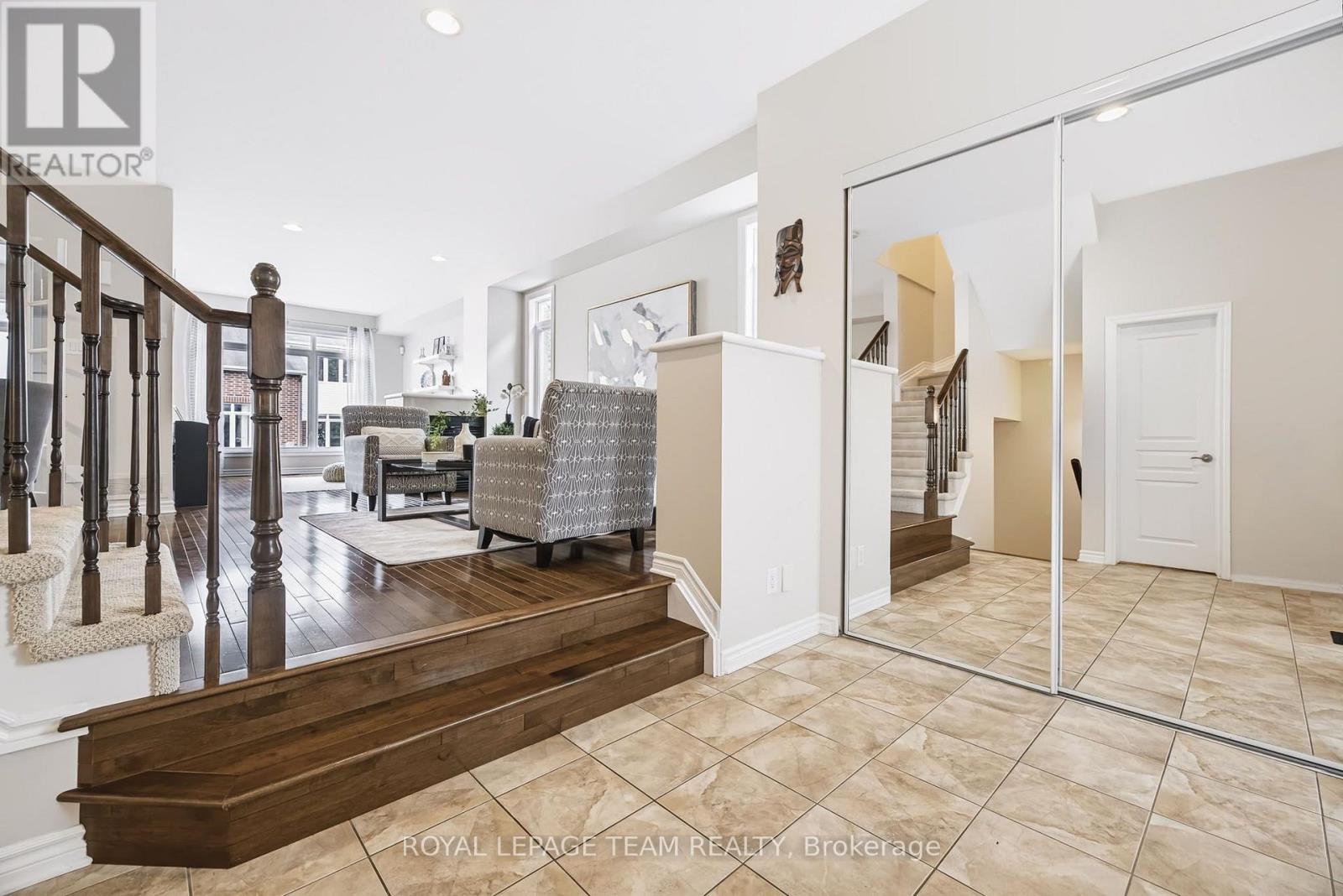 578 REMNOR AVENUE - 4