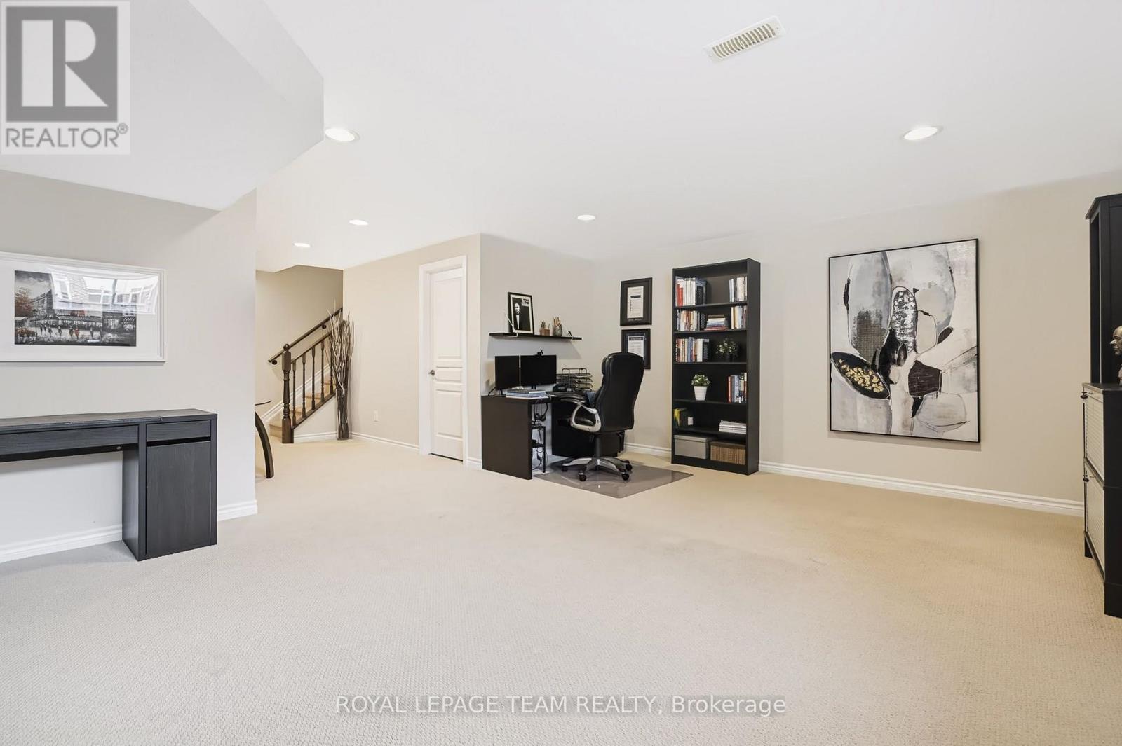 578 REMNOR AVENUE - 40