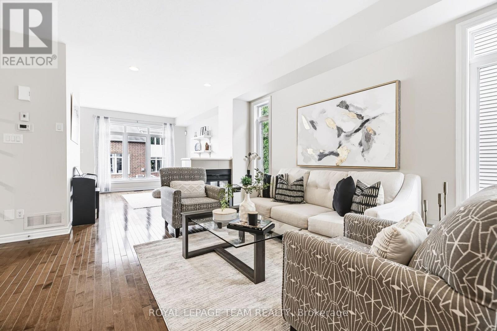 578 REMNOR AVENUE - 5