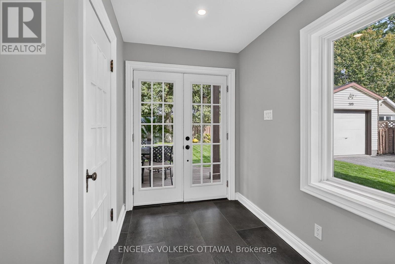 509 ISLAND PARK DRIVE - 17
