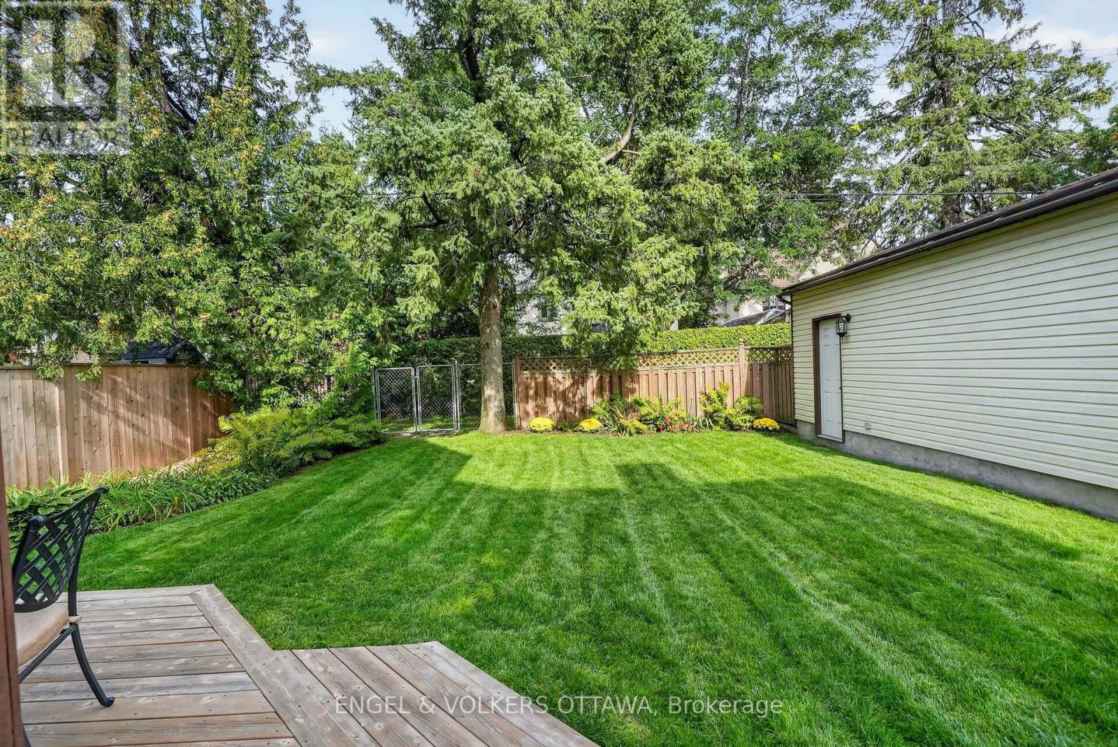 509 ISLAND PARK DRIVE - 36