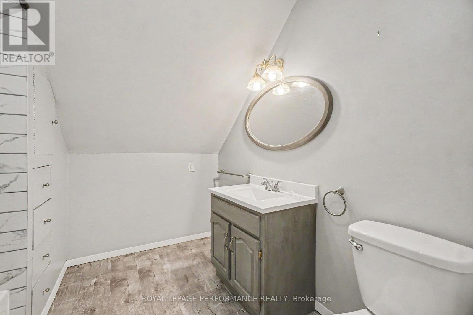 4200 County Road 16 Road