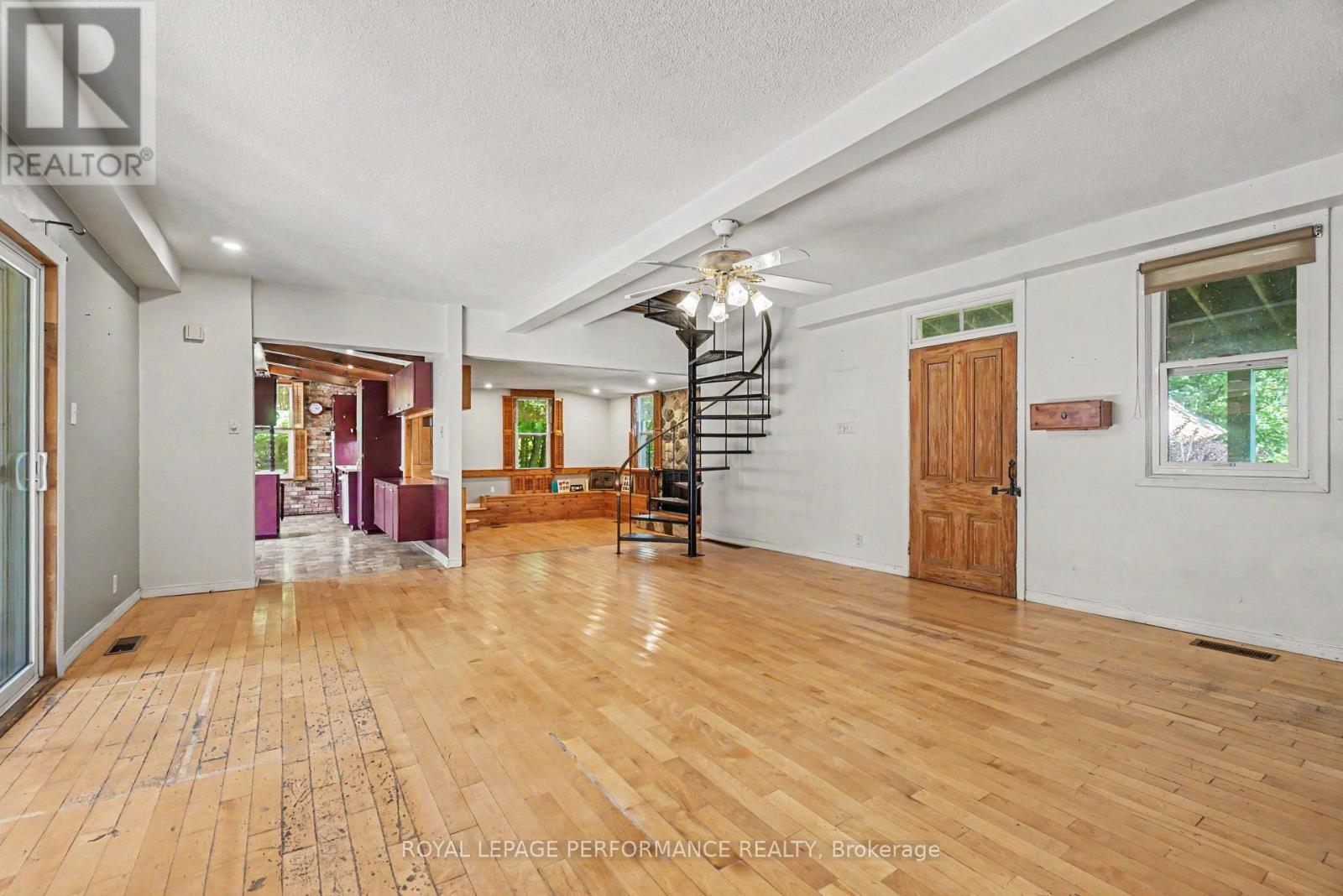 4200 County Road 16 Road