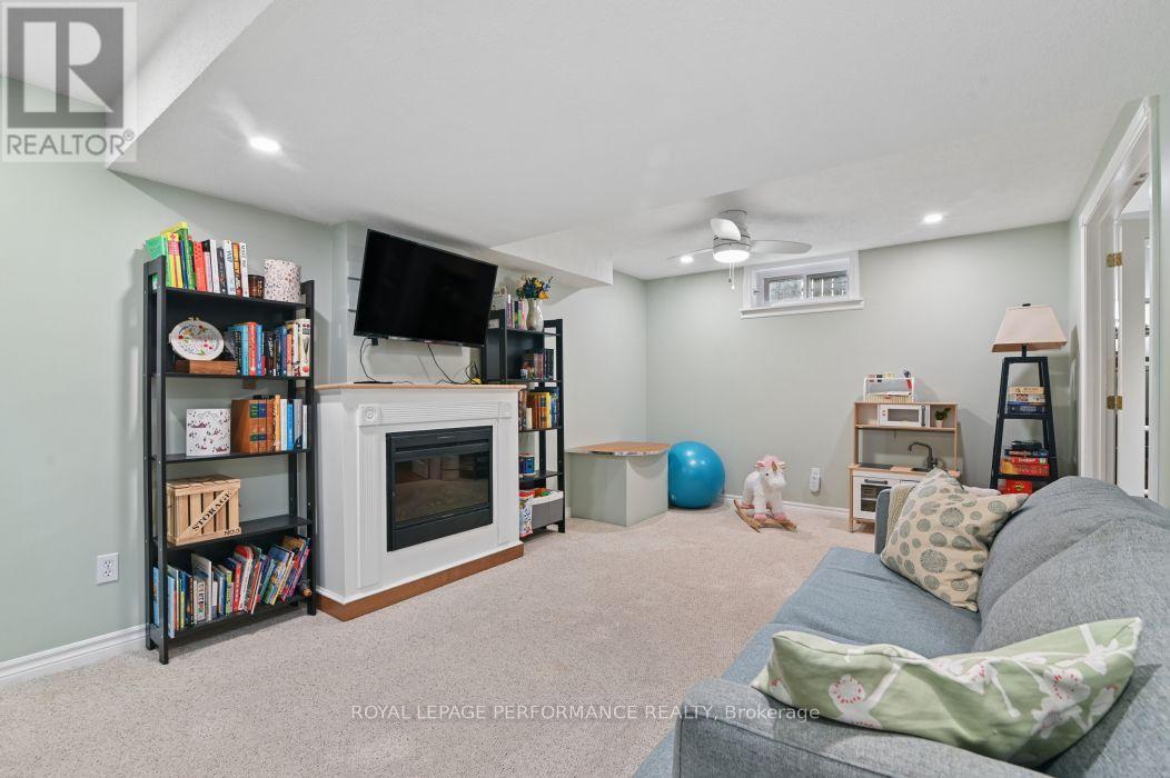 23 Liston Crescent