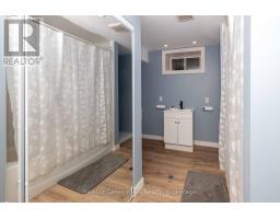 282 Algoma Street N, Thunder Bay, ON P7A5A6 Photo 23