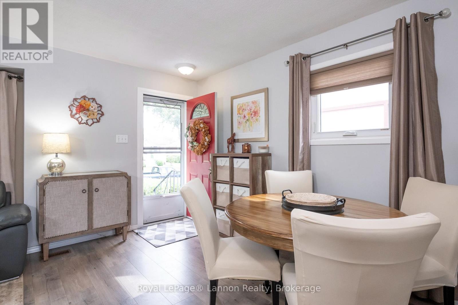 859 SYNDICATE AVENUE N - Image 12