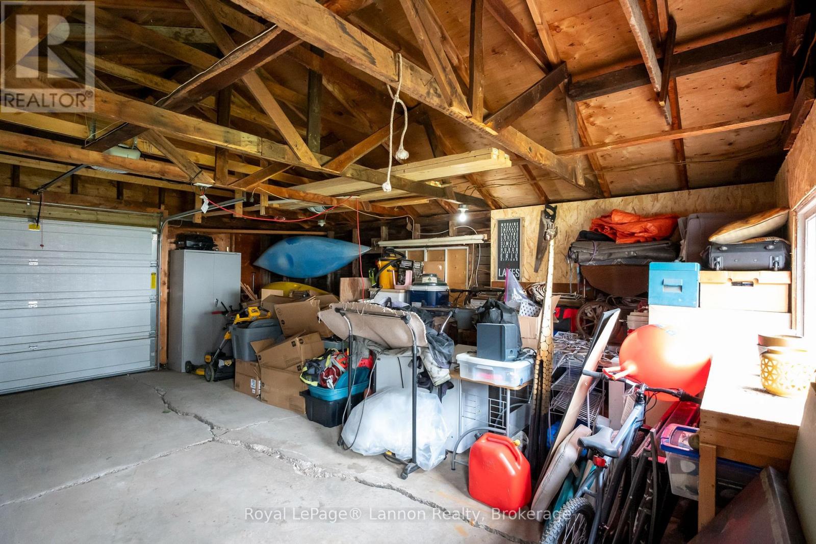 859 SYNDICATE AVENUE N - 50