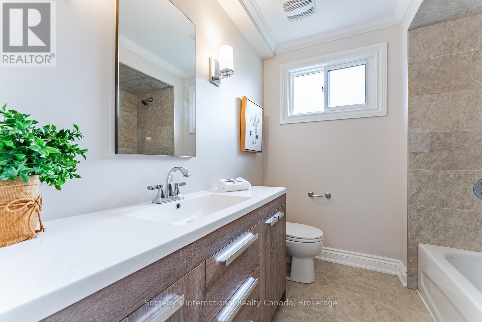 1252 WOOD PLACE - Image 35