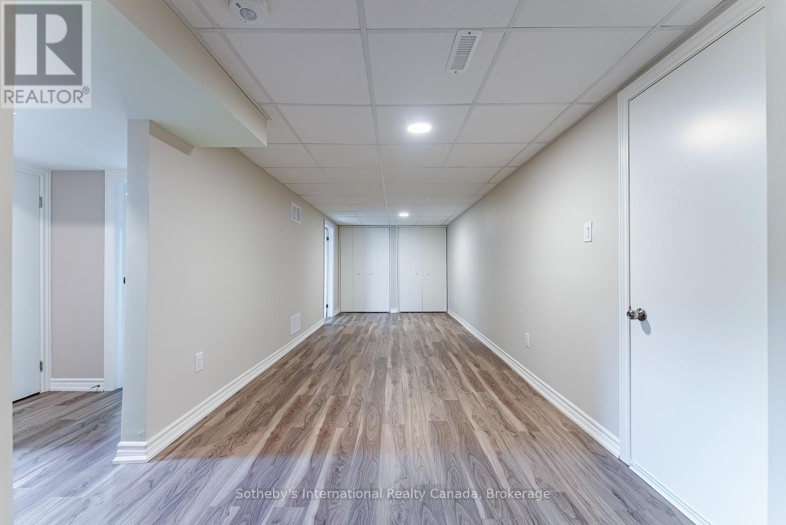 1252 WOOD PLACE - Image 37
