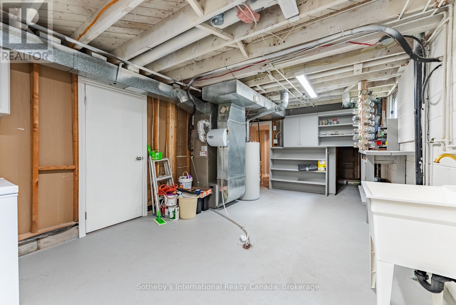 1252 WOOD PLACE - Image 39