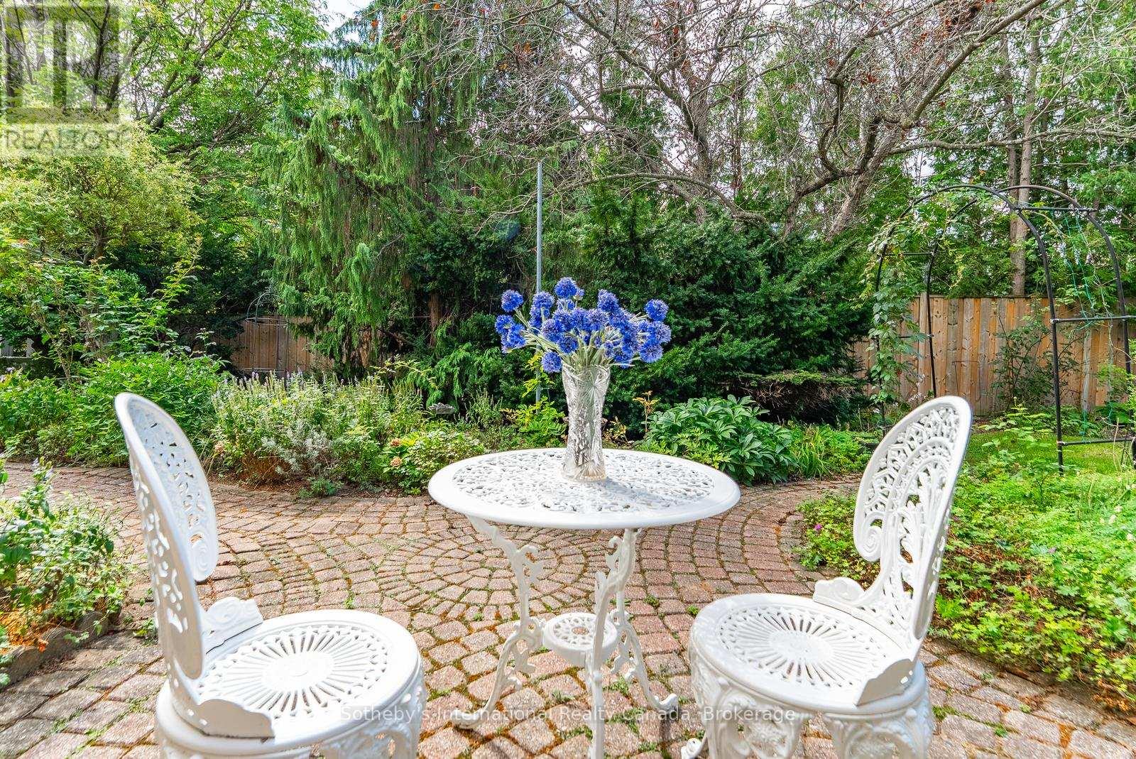 1252 WOOD PLACE - Image 44